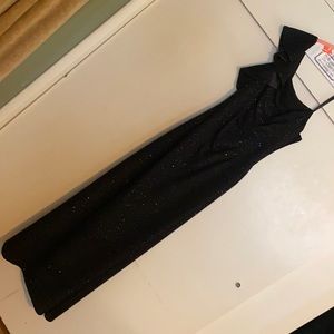 Adrianna Papell size 8 one shoulder sparkly black